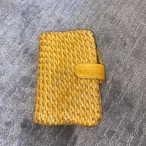 Vilenca leather braided wallet yellow